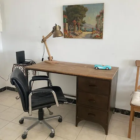 2 Pieces 500 M De La Apartment *